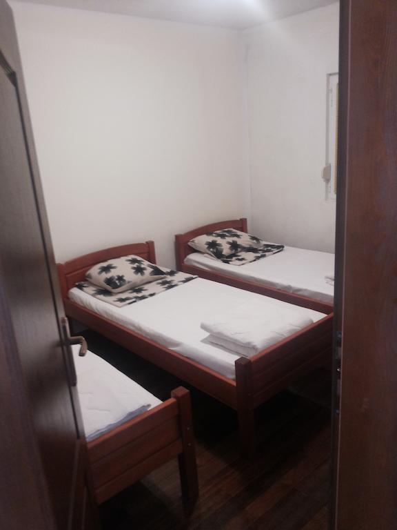 אוטייהא Apartments And Studios Anicic חדר תמונה