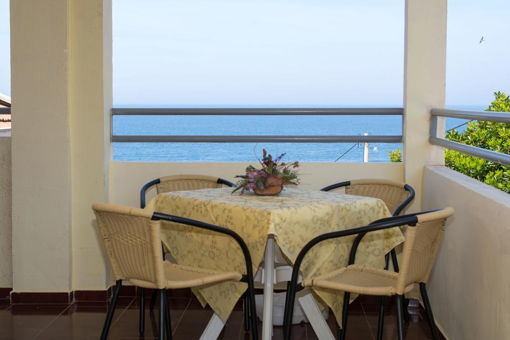 אוטייהא Apartments And Studios Anicic מראה חיצוני תמונה