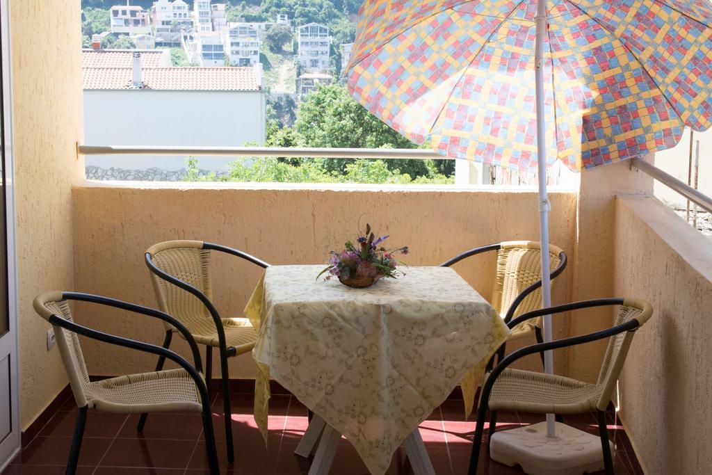 אוטייהא Apartments And Studios Anicic מראה חיצוני תמונה